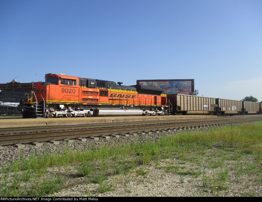 BNSF 9020